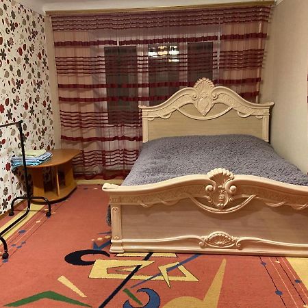 Михайлівська Квартира 지토미르 외부 사진